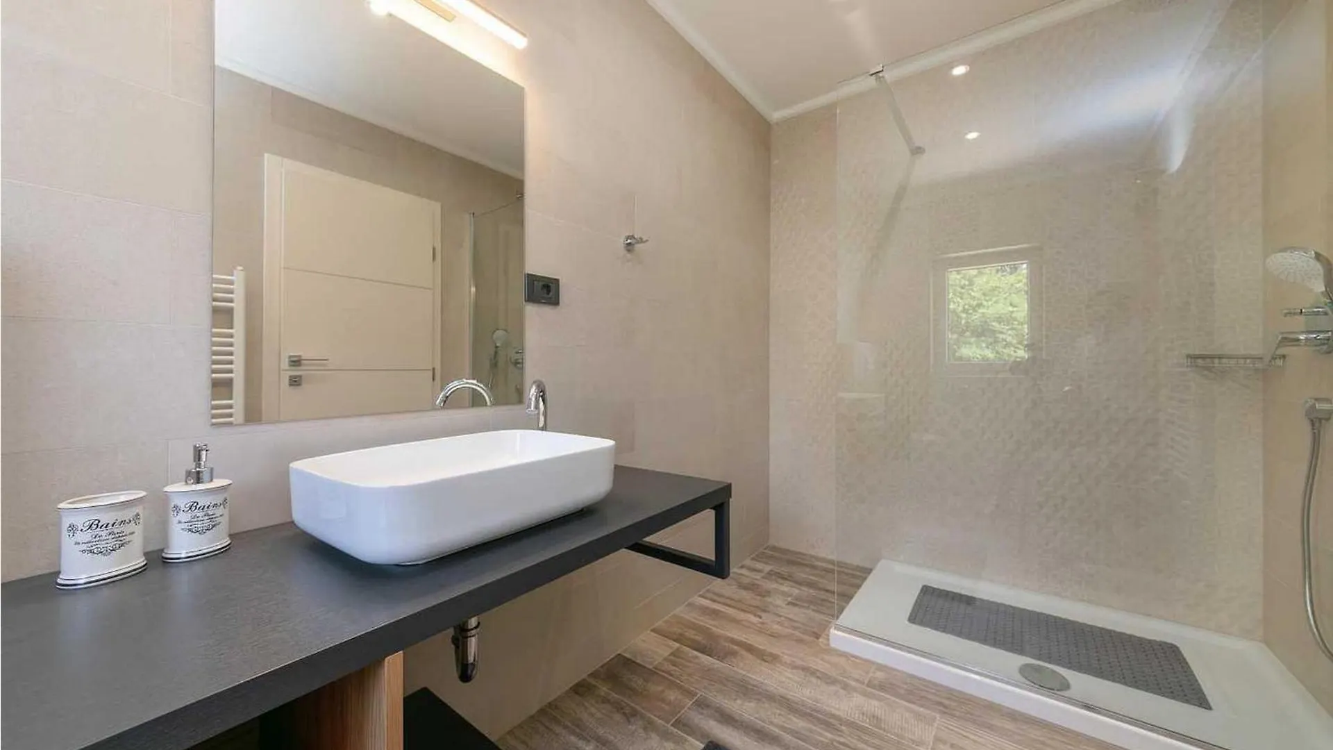 Holiday home Villa Denis Cerjani