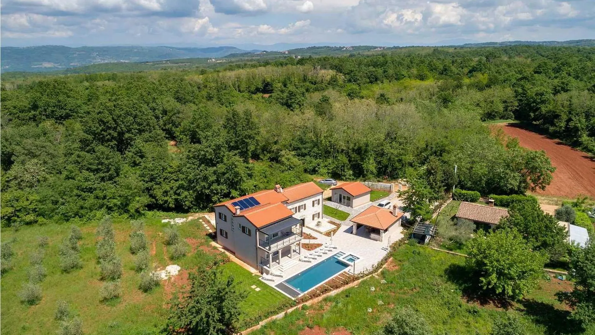 Holiday home Villa Denis Cerjani
