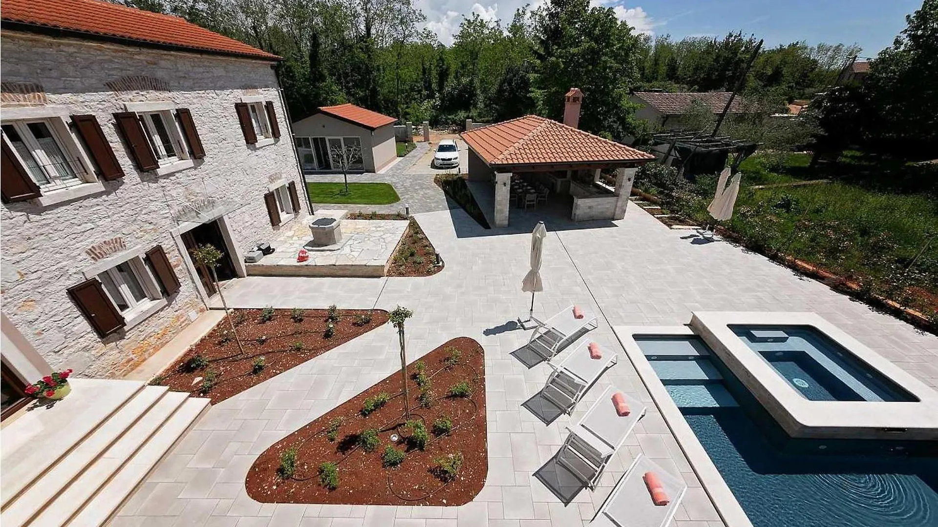 Villa Denis Cerjani Holiday home